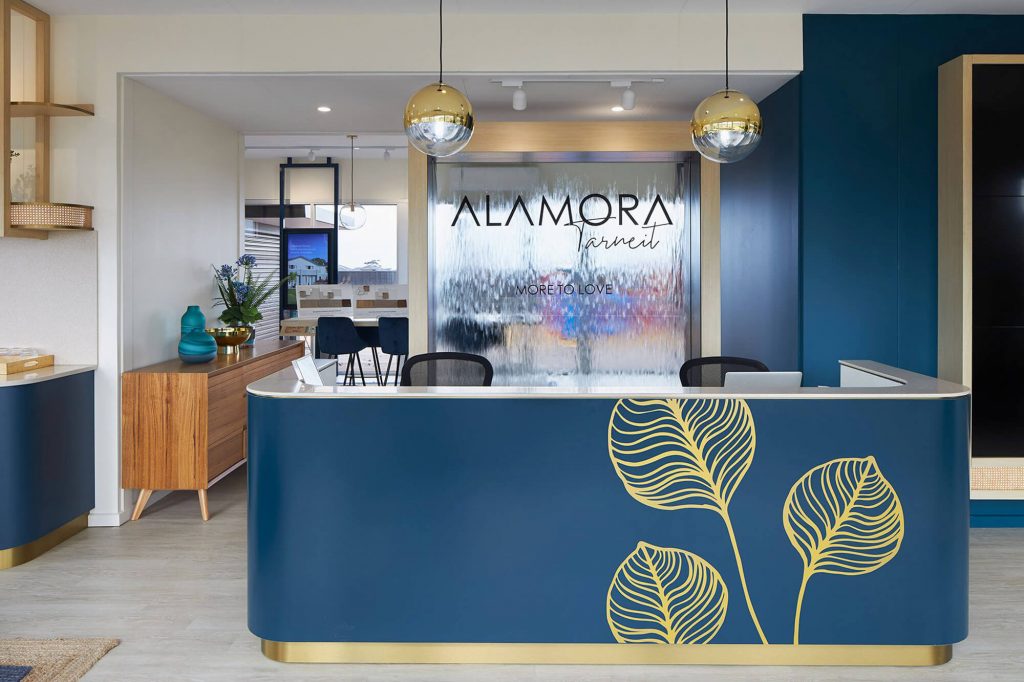Alamora